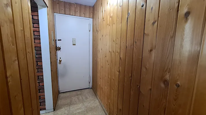 Sold by Azbel Real Estate, Inc. | media 23