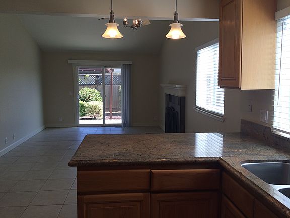 Kitchen/ Family Room