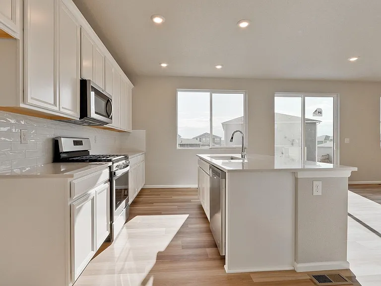 4115 S Netherland Cir — Photo 5