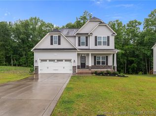 4616 Scenic Pines Dr, Hope Mills, NC 28348