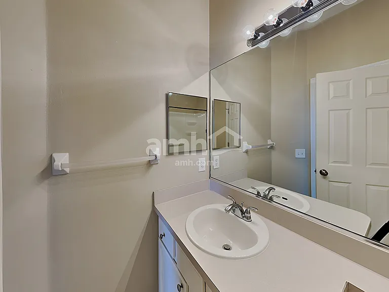6308 Blackberry Ln — Photo 14