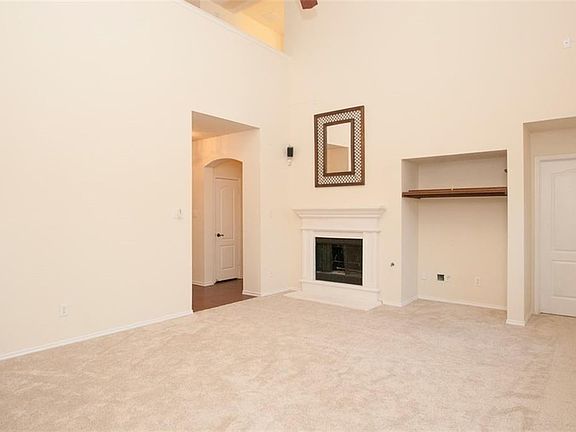 4th image of 1513 Winding Trail Dr