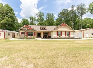 1658 Holbrook Rd, Newnan, GA 30263