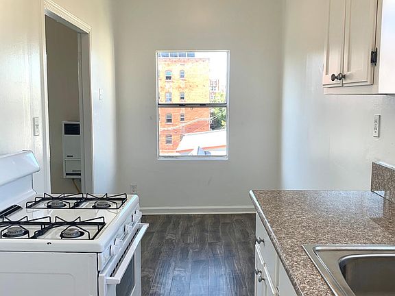 4th image of 233 S Kenmore Ave APT 310