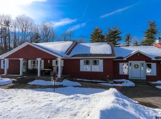 176 Reidel Rd, Amsterdam, NY 12010