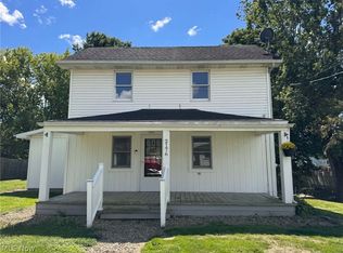 2176 Pine St SE, East Sparta, OH 44626
