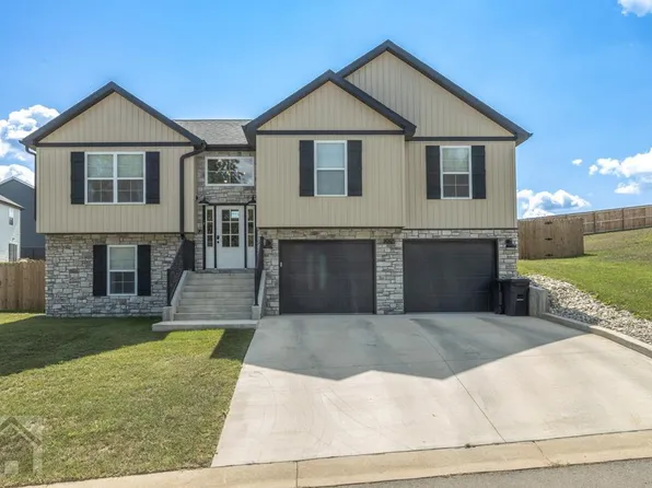 209 Majestic Dr, Waynesville, MO 65583