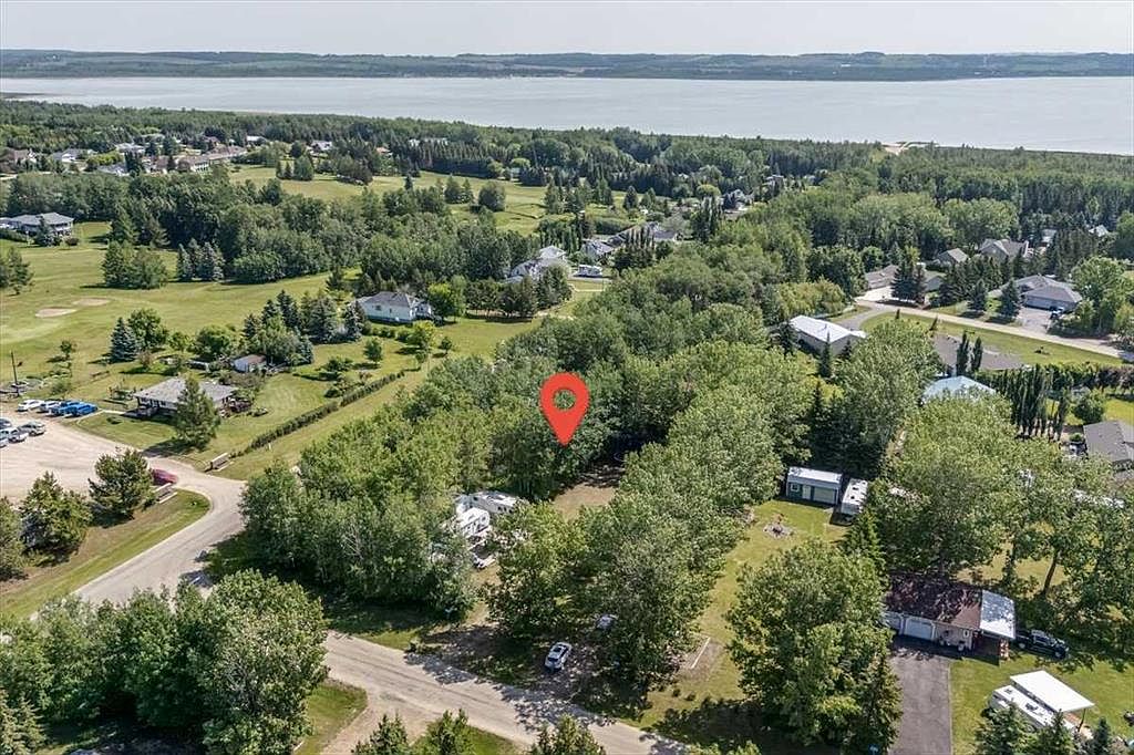 2 Ridge Dr