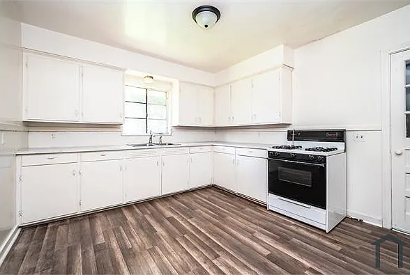 3 bed, 1293 sqft, $1,200 — Photo 2
