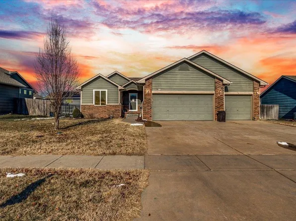 1430 E Alise St, Derby, KS 67037