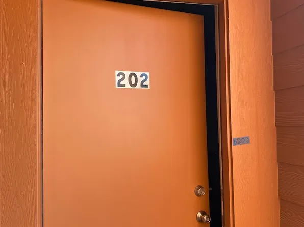 1305 W Villa Maria Rd APT D202, Bryan, TX 77801