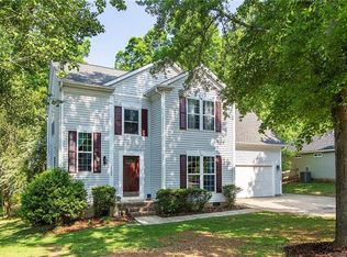 1729 Colin Creek Ln, Charlotte, NC 28214