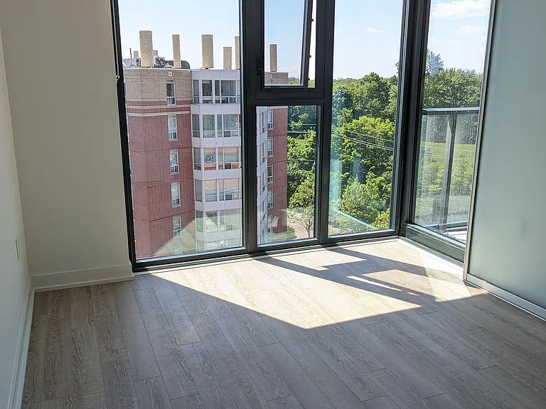 250 Lawrence Ave W #716 — Photo 12
