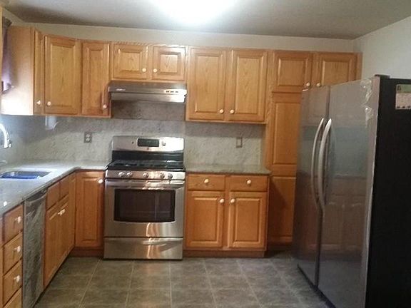 2nd image of 56 Katherine Dr