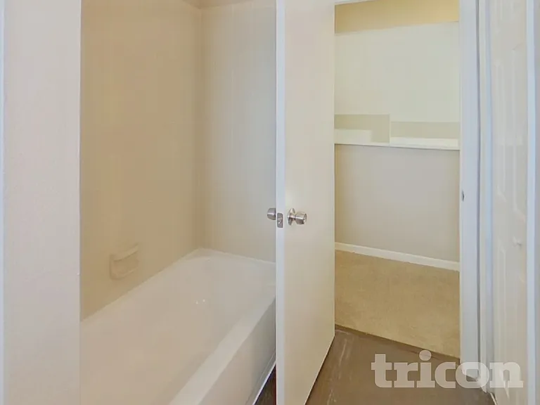 1330 Gangplank Dr — Photo 17