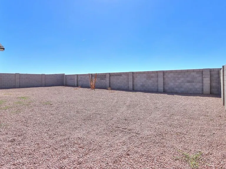 36085 W San Sisto Ave — Photo 25