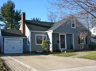 252 Orchard Hill Dr SW, North Canton, OH 44720