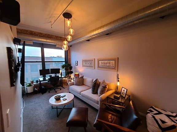 4th image of 3151 N Lincoln Ave APT 312
