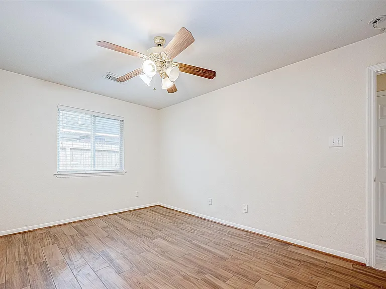 7514 Trail Holw — Photo 33