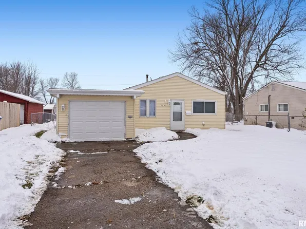 2232 N Nevada Ave, Davenport, IA 52804