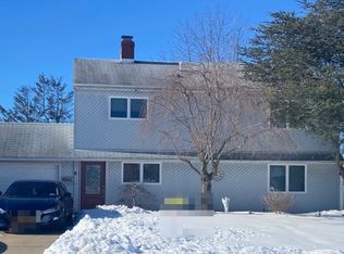 8 Harmony Ln, Westbury, NY 11590