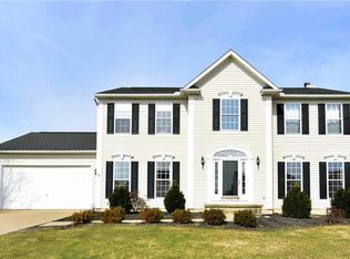 5960 Triple Crown Dr, Medina, OH 44256