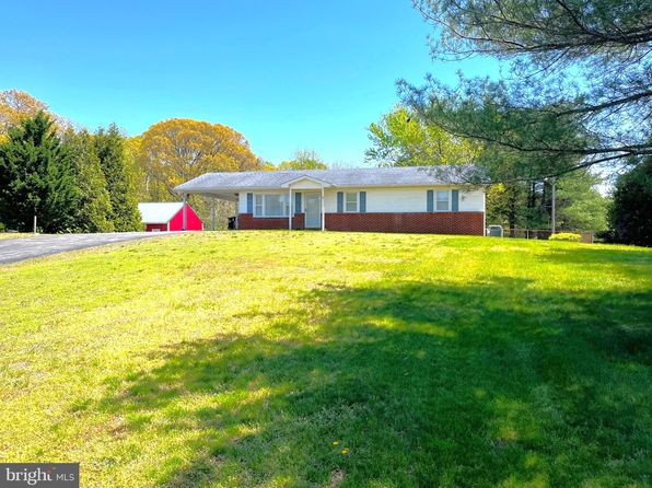 3820 Hallowing Point Rd, Prince Frederick, MD 20678