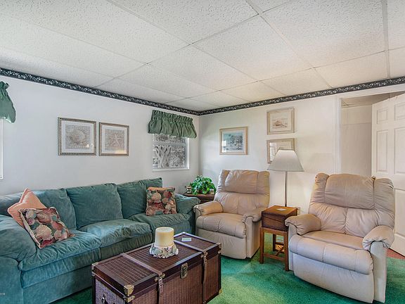 3rd image of 309 Plantation Dr