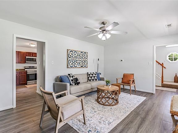 5th image of 4107 Forest Vine Pl