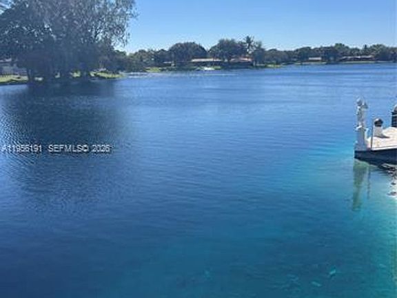 4th image of 6484 Miami Lakes Dr E