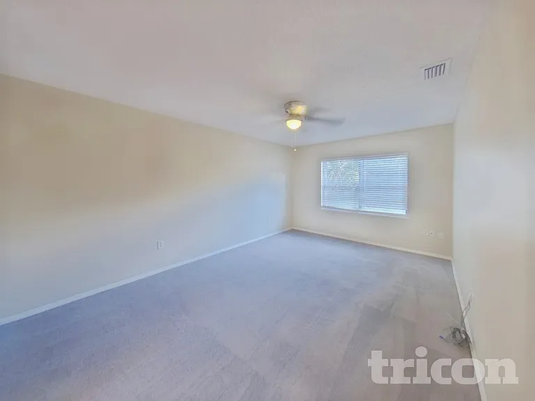 1268 Maximilian St — Photo 10