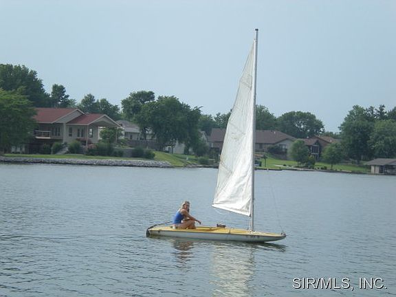 3rd image of 351 Wanda Dr