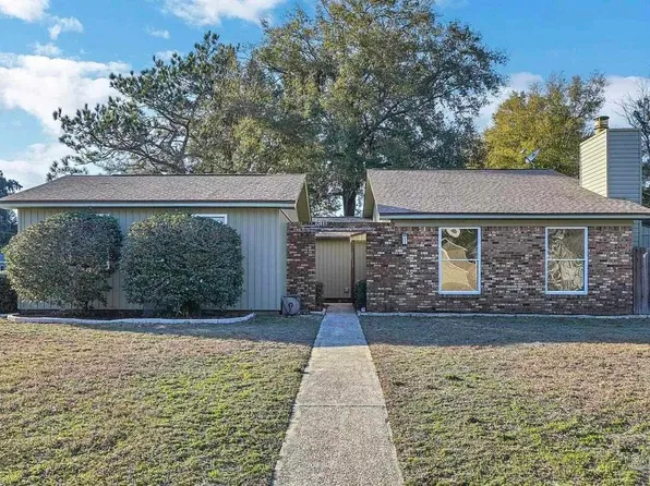 3810 Hidden Oak Dr, Pensacola, FL 32504