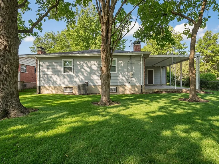 840 Gerald Ave — Photo 46