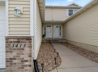 3413 Crown Ct, Waterloo, IA 50702
