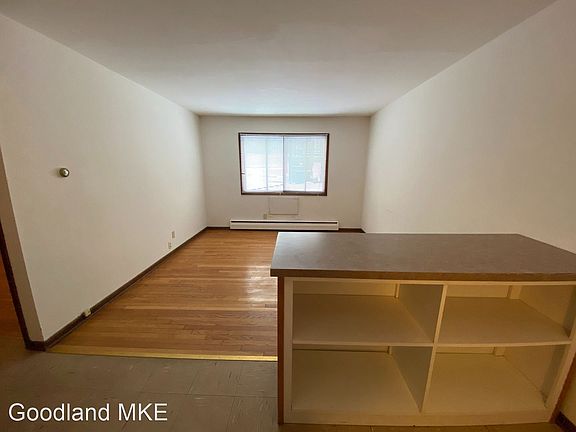 5th image of 1652 N Humboldt Ave #7