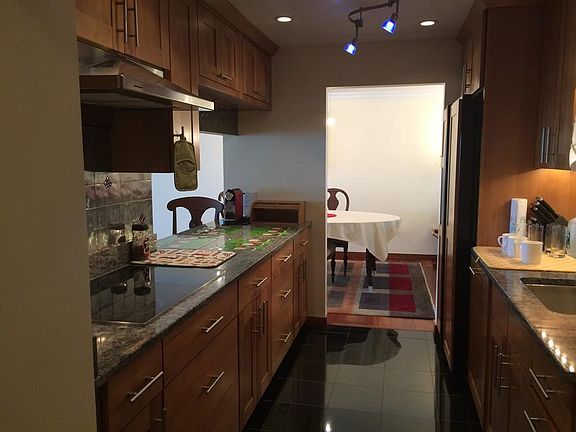 5th image of 1001 Marina Dr APT 508