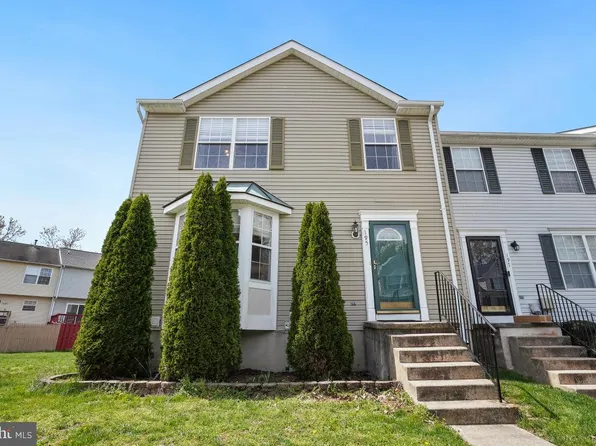 195 Langdon Farm Cir, Odenton, MD 21113