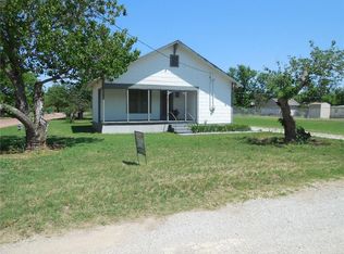 918 Vitalious St, Ranger, TX 76470