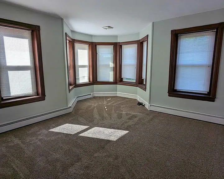 115 Main St #3 — Photo 8