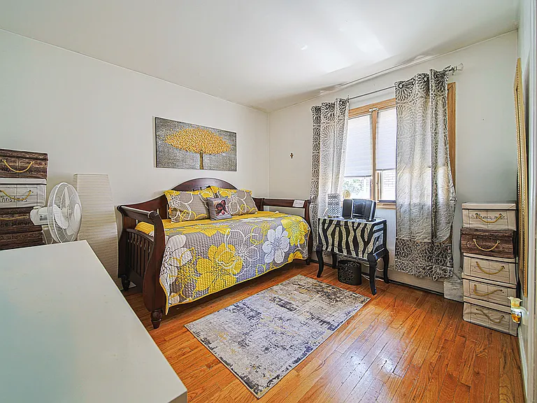 408 7th St #B — Photo 4