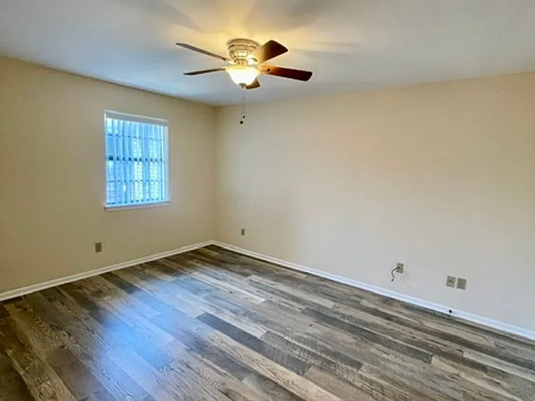 1915 S 10th St #110 — Photo 8