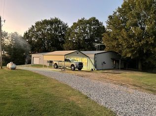 302 Brown Acres Rd, Des Arc, AR 72040