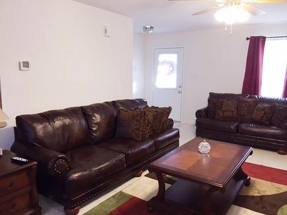 3rd image of 5806 Jessup Pond Ln