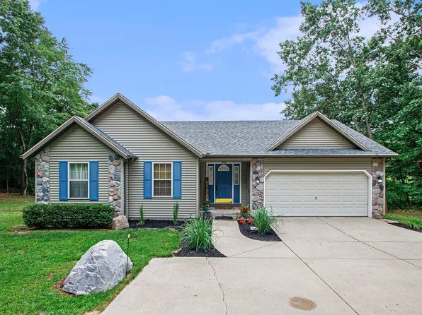 10992 Jones Rd, Berrien Springs, MI 49103
