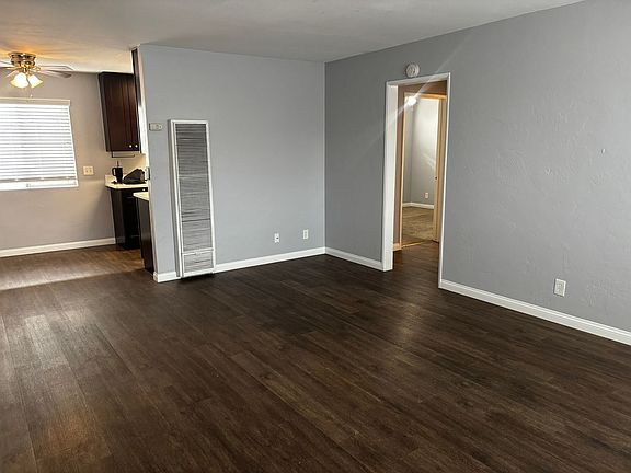 3rd image of 336 Claydelle Ave #7