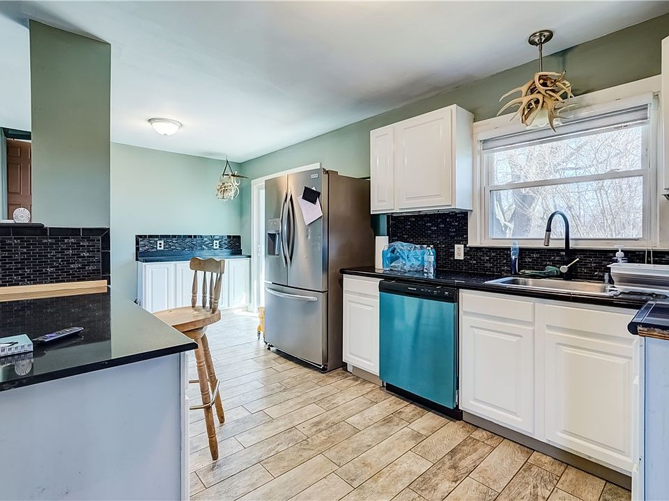 360 Boughton Hill Rd, Honeoye Falls, NY 14472 Zillow