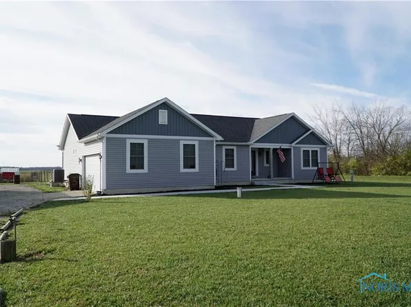 533 Port Clinton Rd, Woodville, OH 43469