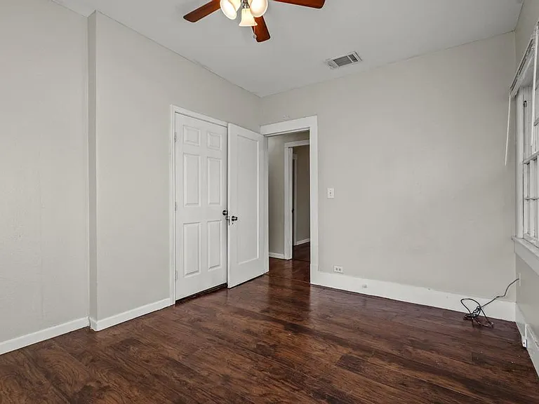 1310 W Morton St — Photo 35