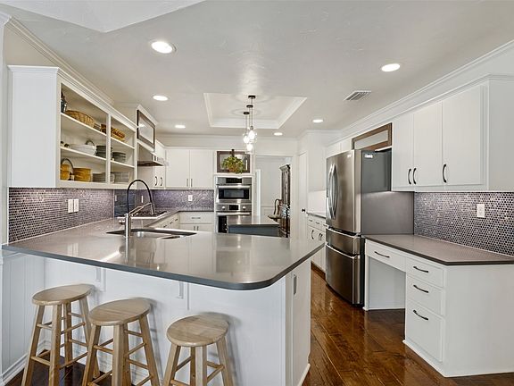 5th image of 16308 Fallkirk Dr